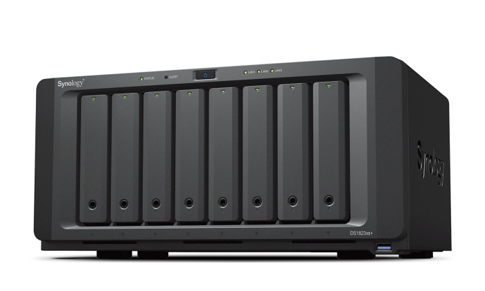 Thiết bị lưu trữ NAS Synology DiskStation DS1823xs+ (8-Bay, Ryzen V1780B, Sẵn 10GbE & OOB)